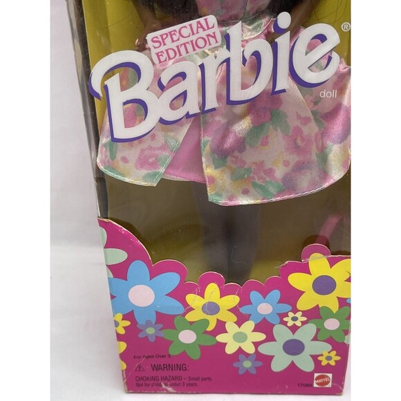 1996 Mattel African American Barbie Doll Russell Stover Candies Special Edition - Picture 8 of 16